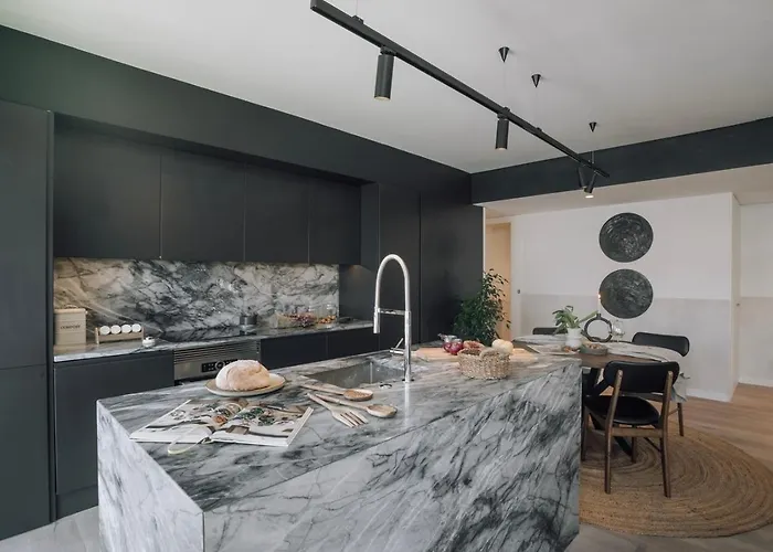 Ade - 2 Bedrooms And Parking In Alcantara Lizbona